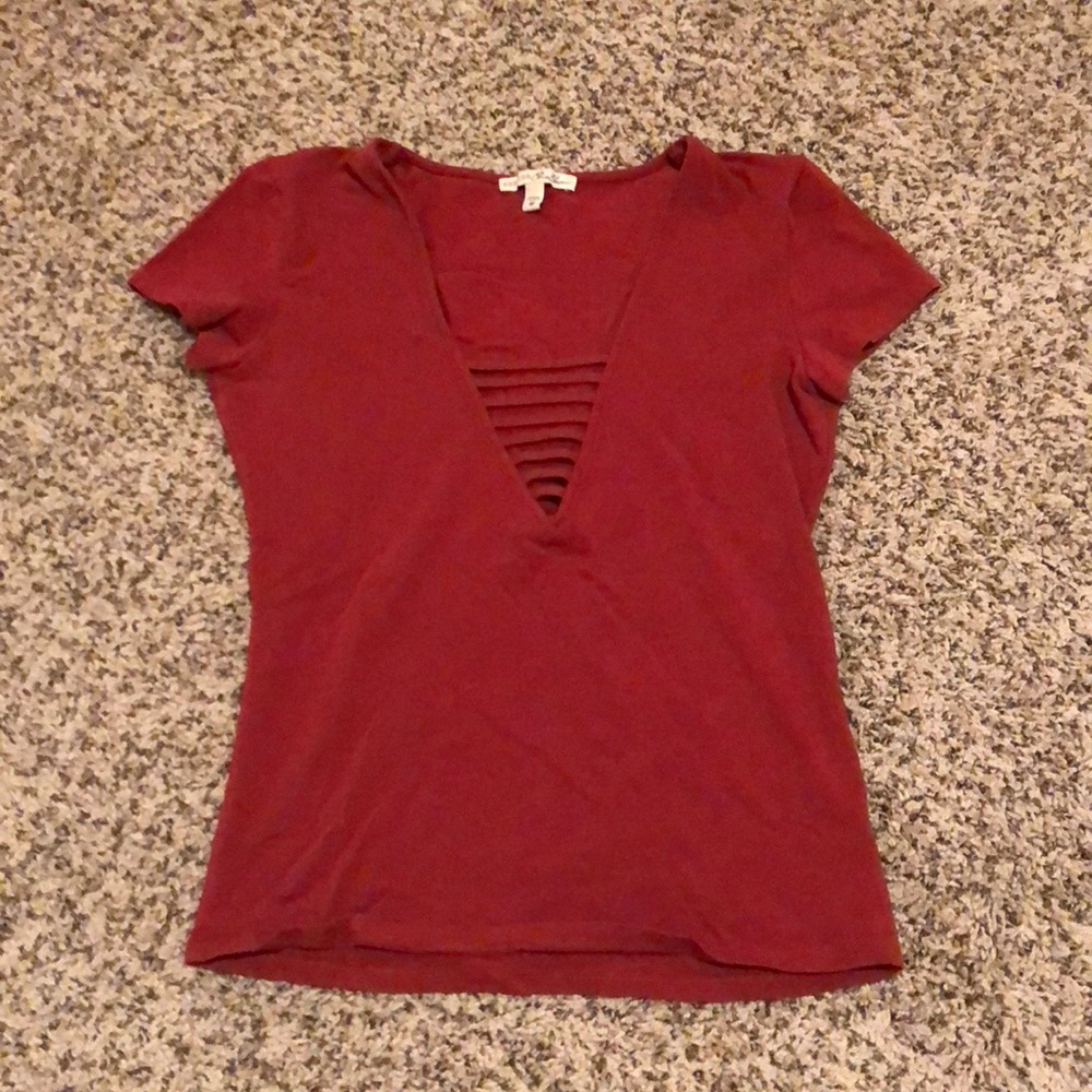 Express low cut burgundy T-shirt